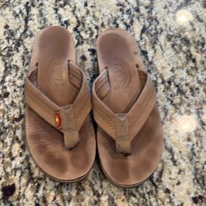 Rainbow flip flops 🌈